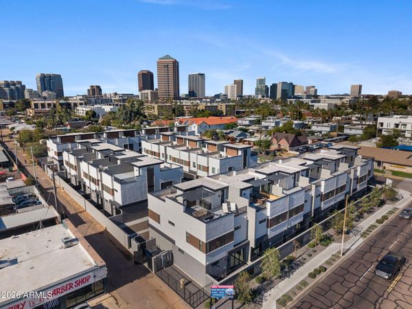 377 E WINDSOR Avenue, Unit 20, Phoenix, AZ 85004