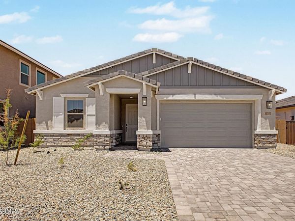 13572 W MAYBERRY Trail, Peoria, AZ 85383