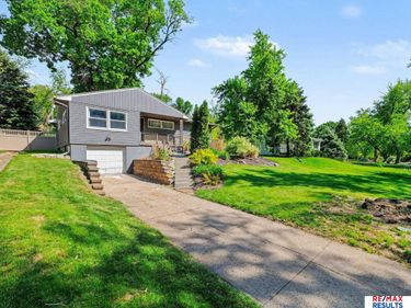 3525 N 81 Street , Omaha, NE 68134