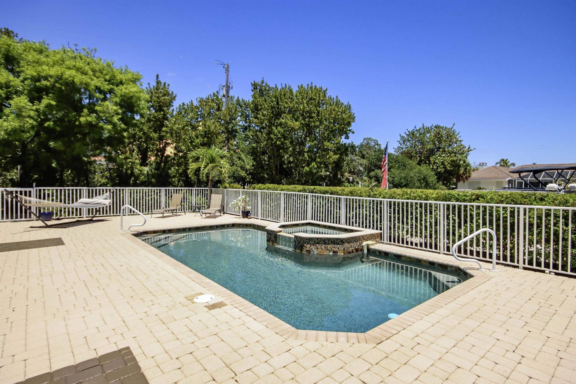 1066 Bailey Rd, Sanibel, FL 33957 Photo