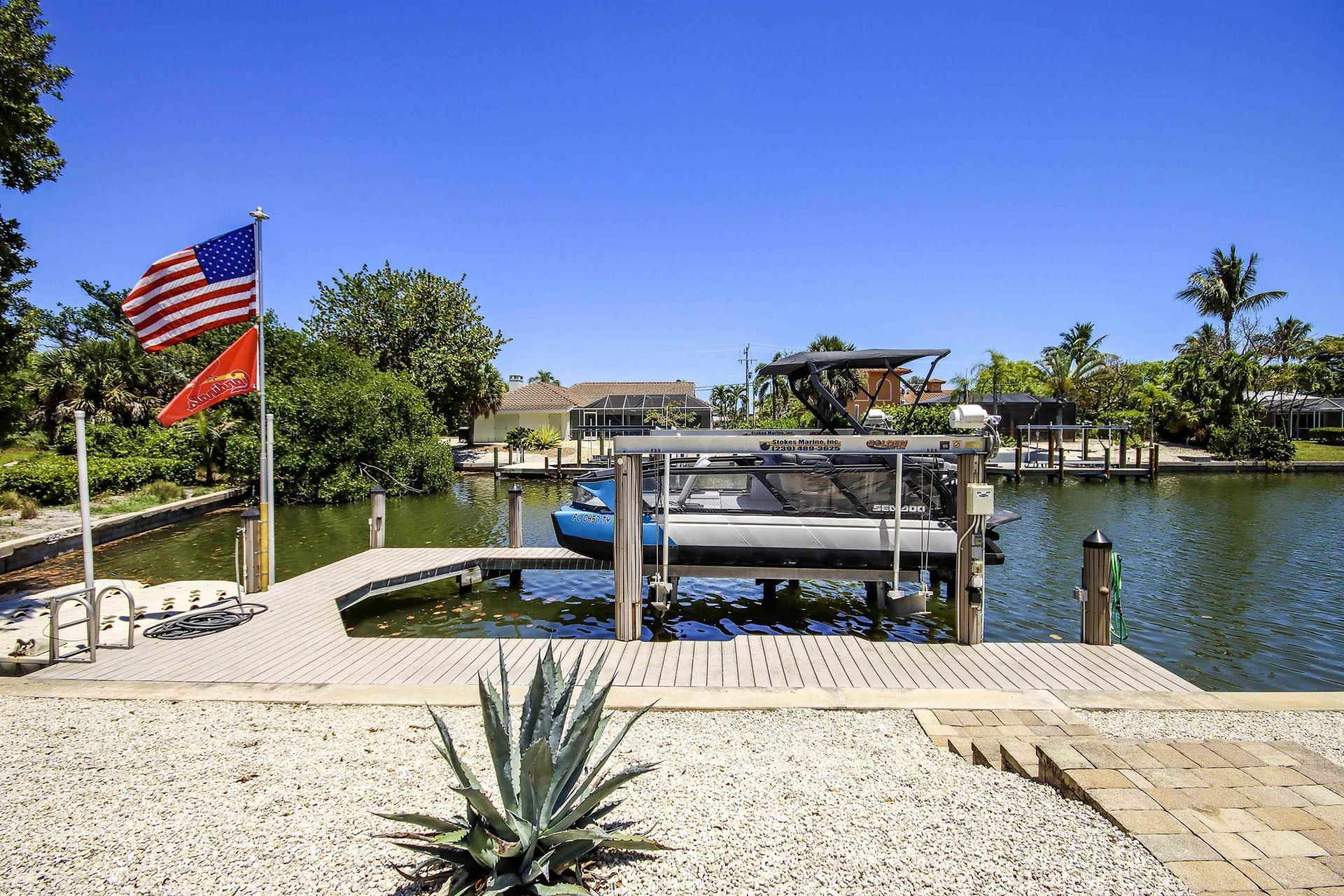 1066 Bailey Rd, Sanibel, FL 33957 Photo