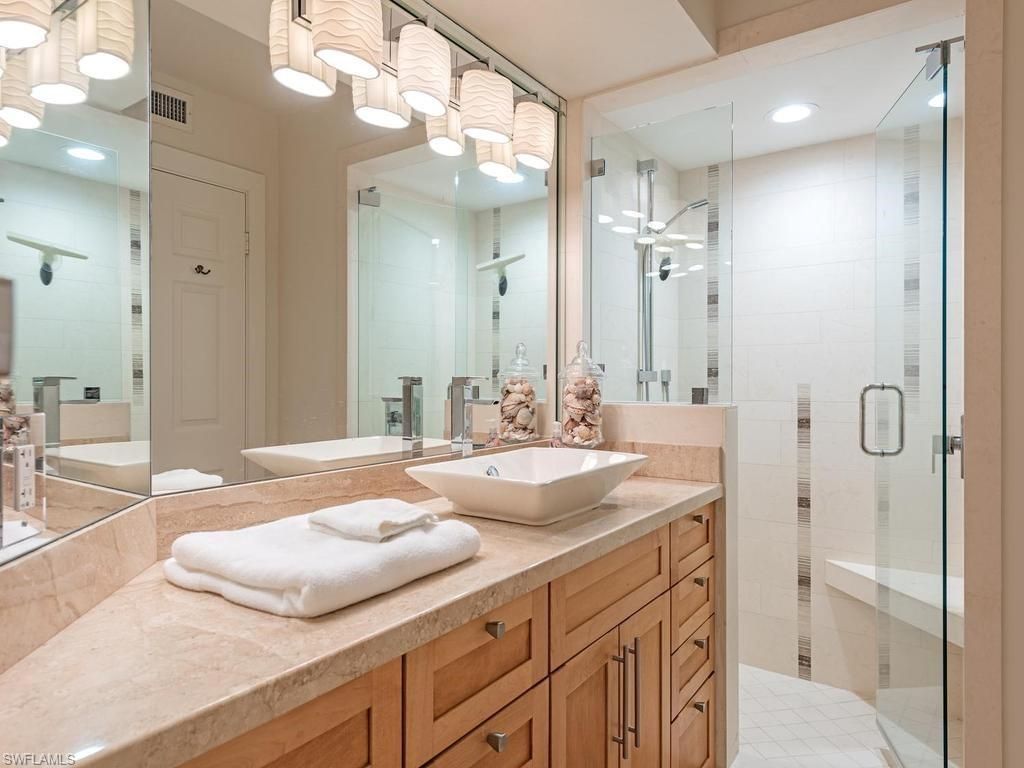 4551 Gulf Shore Blvd N, Unit 606, Naples, FL 34103 Photo
