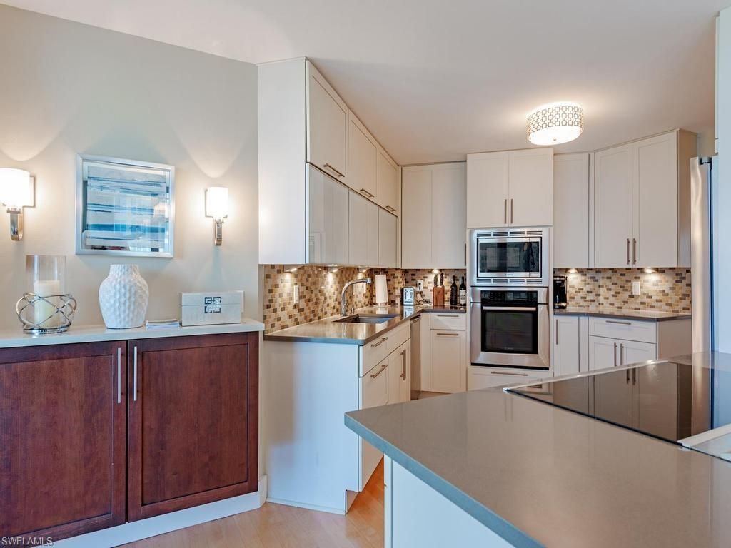 4551 Gulf Shore Blvd N, Unit 606, Naples, FL 34103 Photo