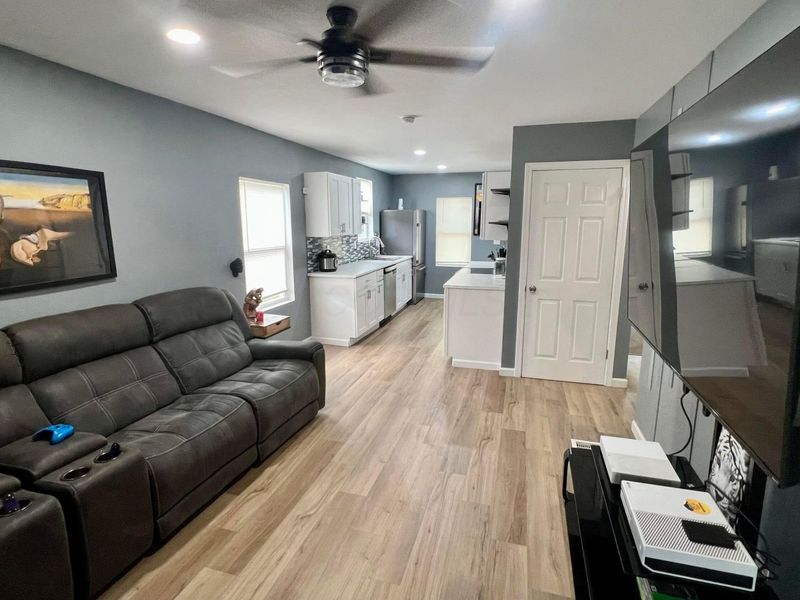 1024 E 13th Avenue , Columbus, OH 43211 Photo 7