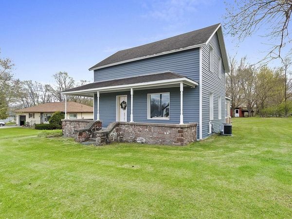572 GREEN BAY AVENUE, Oconto Falls, WI 54154