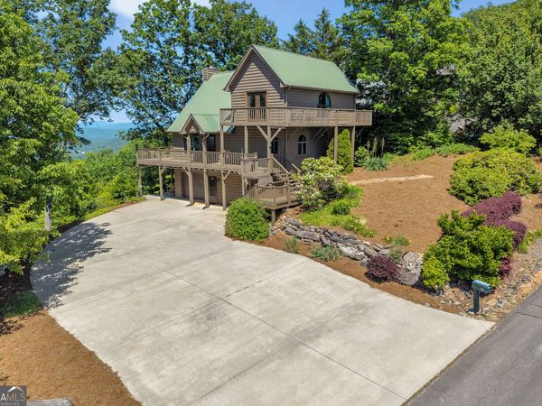 801 Starlight Drive, Sautee Nacoochee, GA 30571