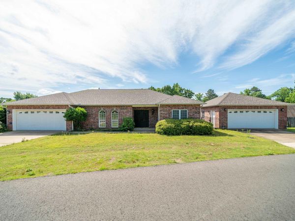 220 MASSEY, Hot Springs, AR 71913