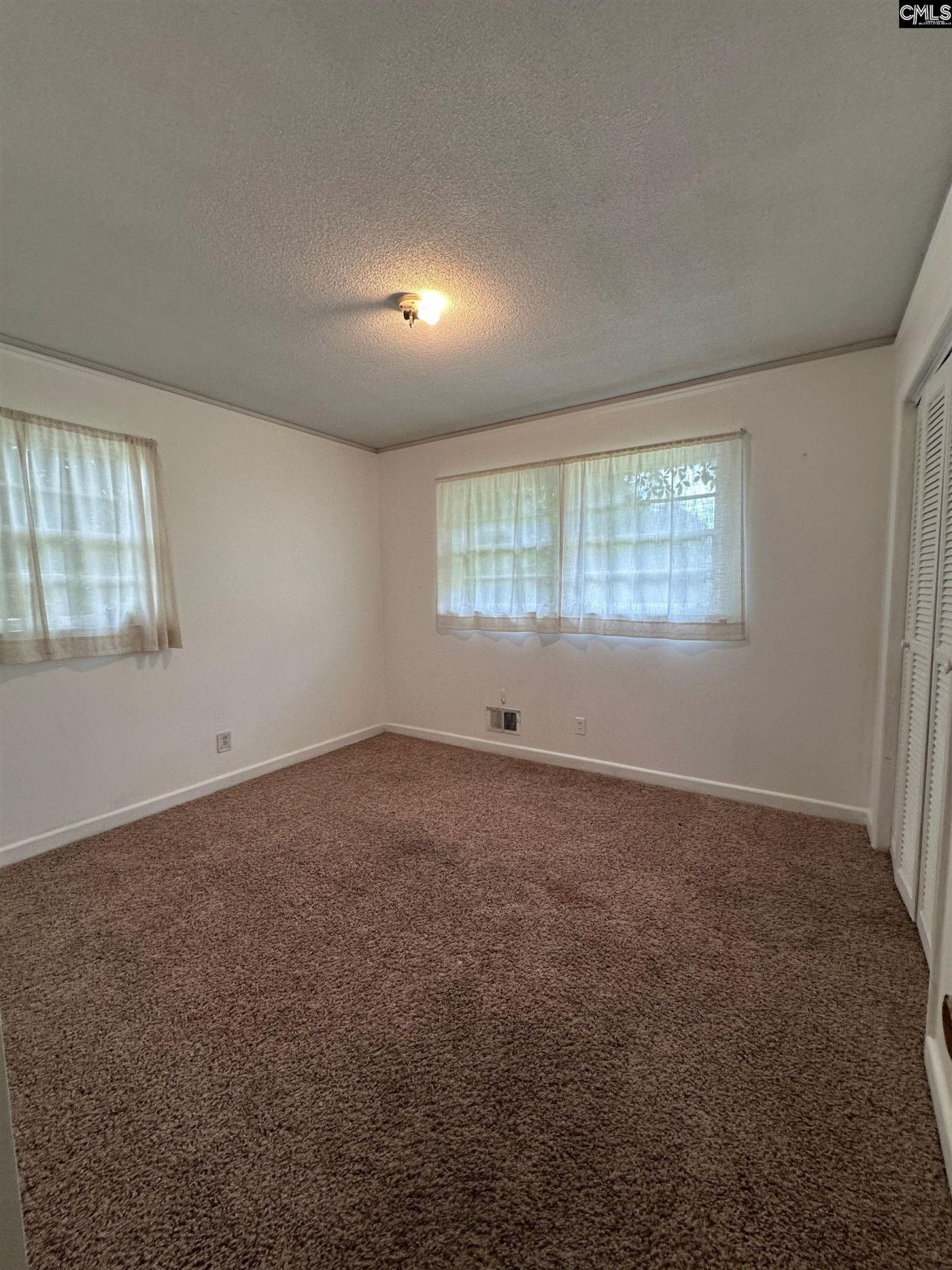 1703 Alba Drive  Photo 11