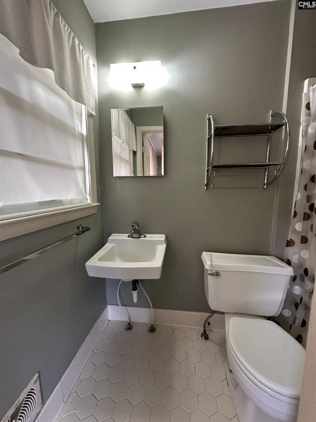 1703 Alba Drive Photo 12