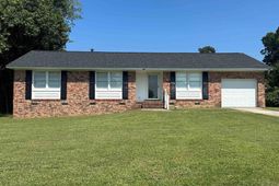 1703 Alba Drive photo 4