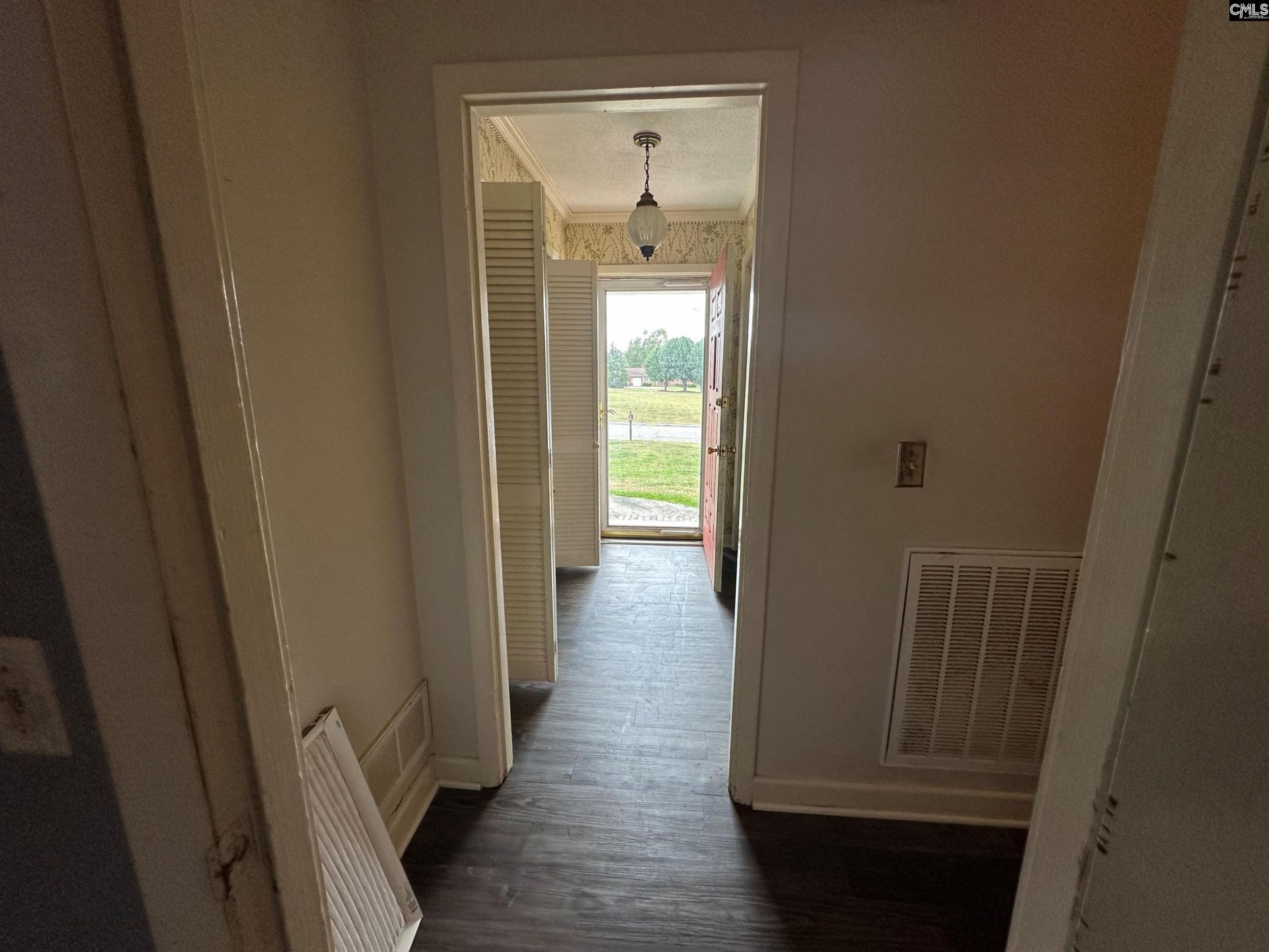 1703 Alba Drive Photo 5
