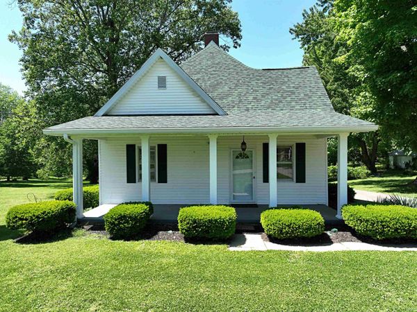 1725 Bedford Road, Washington, IN 47501