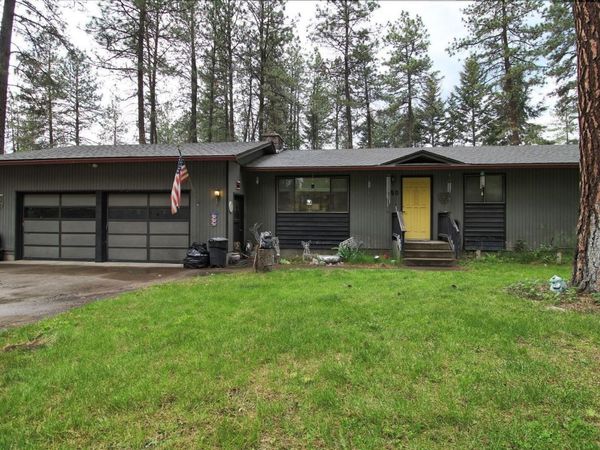 850 S Pine St, Kettle Falls, WA 99141