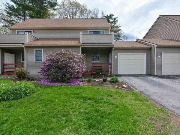 3 Wade Farm Road, Unit A, Newmarket, NH 03857