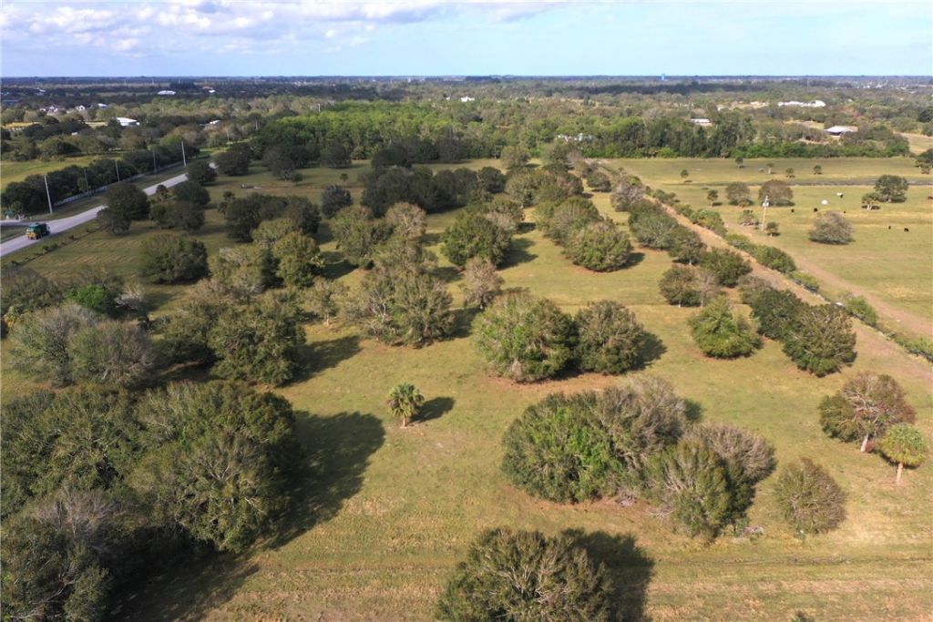 6590 5th Street Sw, Vero Beach, FL 32968 Photo