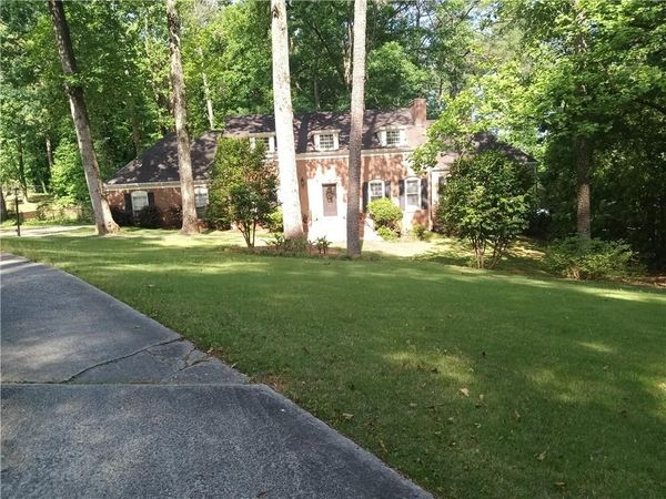 3499 Prince George Street , East Point, GA 30344