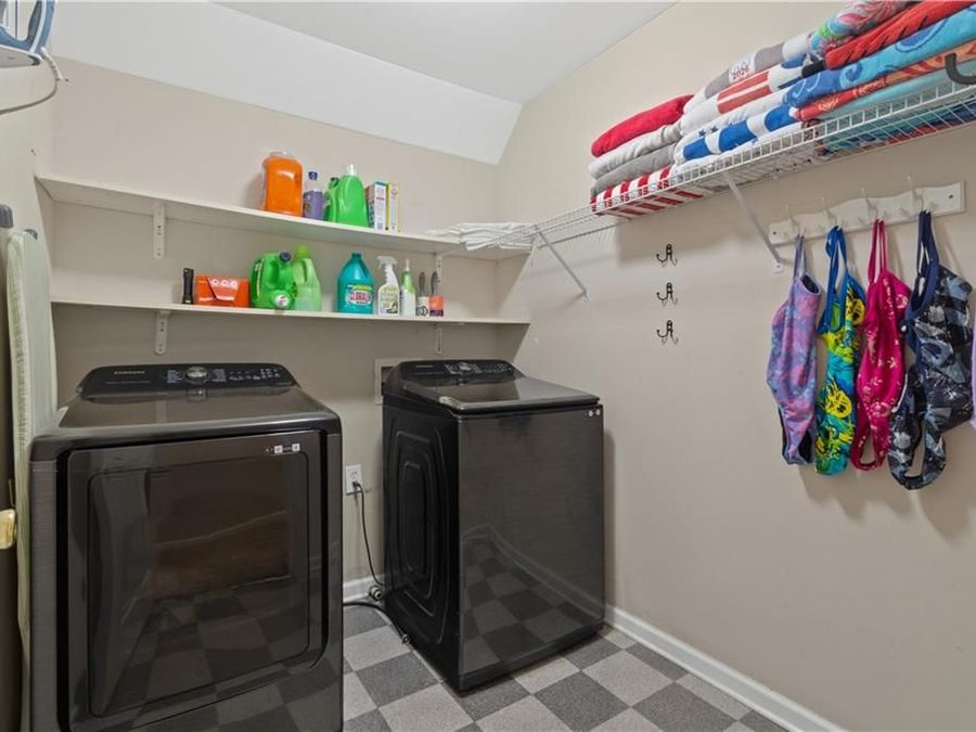 Property Image 40