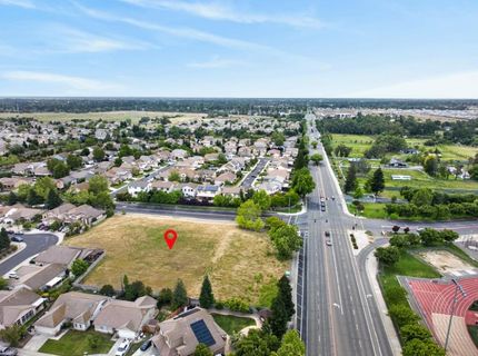 Bond Rd, Elk Grove, CA 95624 Photo
