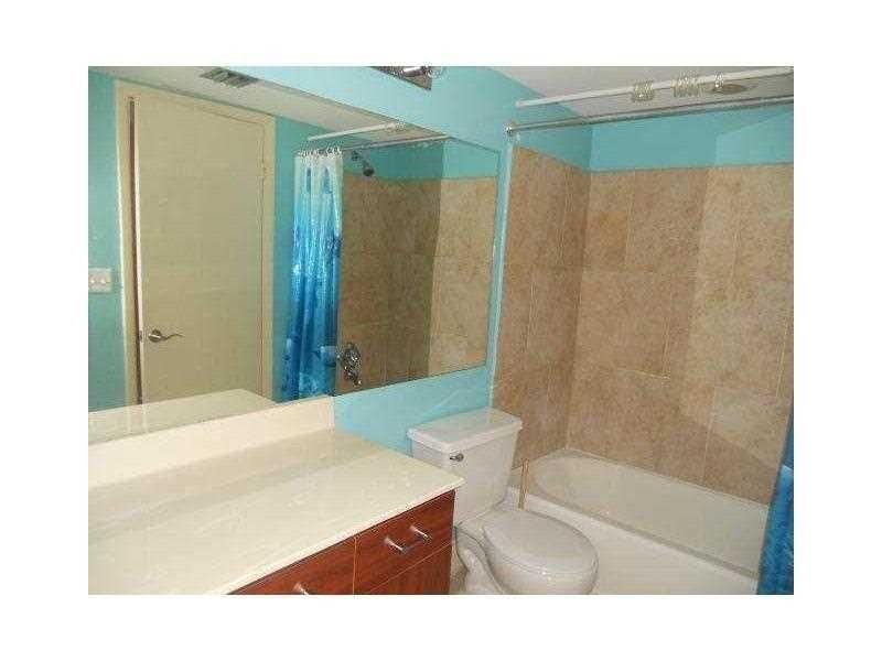 5672 Rock Island Road, Unit 255, Tamarac, FL 33319 Photo