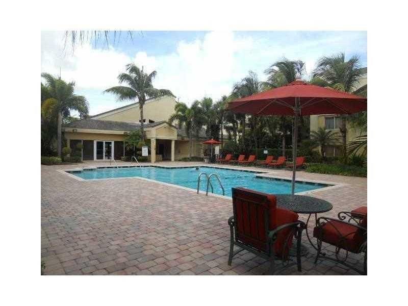 5672 Rock Island Road, Unit 255, Tamarac, FL 33319 Photo