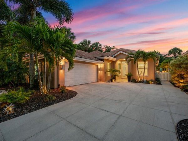 169 Hampton Circle, Jupiter, FL 33458