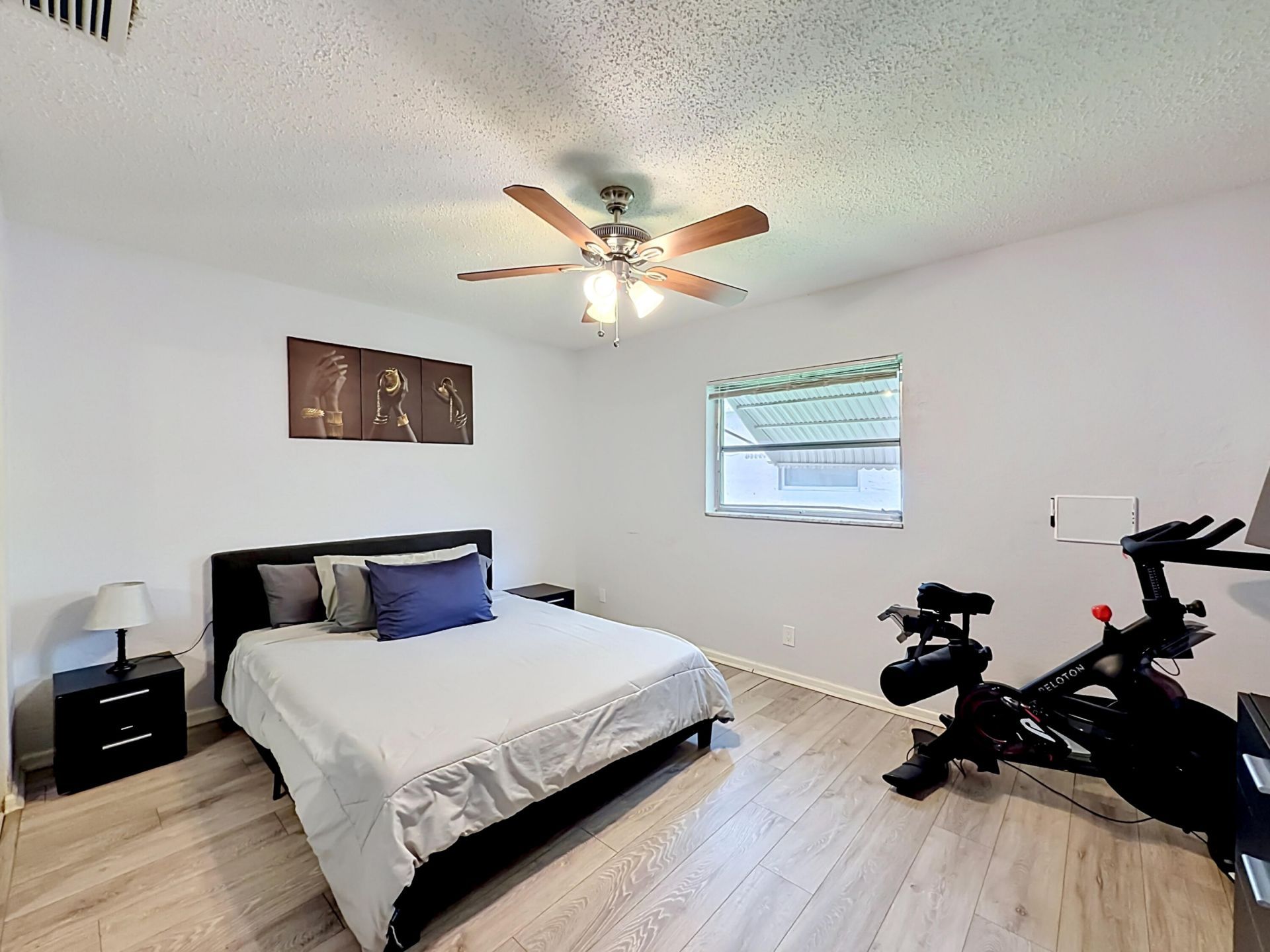 7210 NW 77th Street, Tamarac, FL 33321 Photo