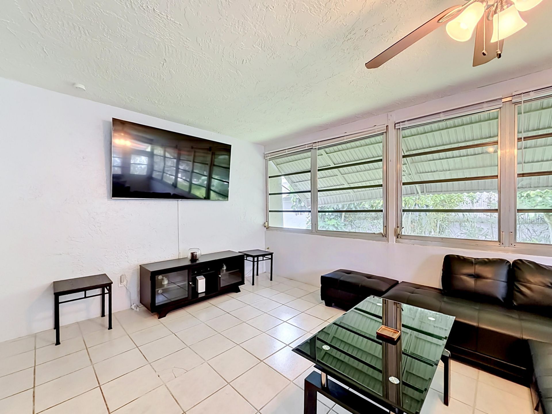 7210 NW 77th Street, Tamarac, FL 33321 Photo