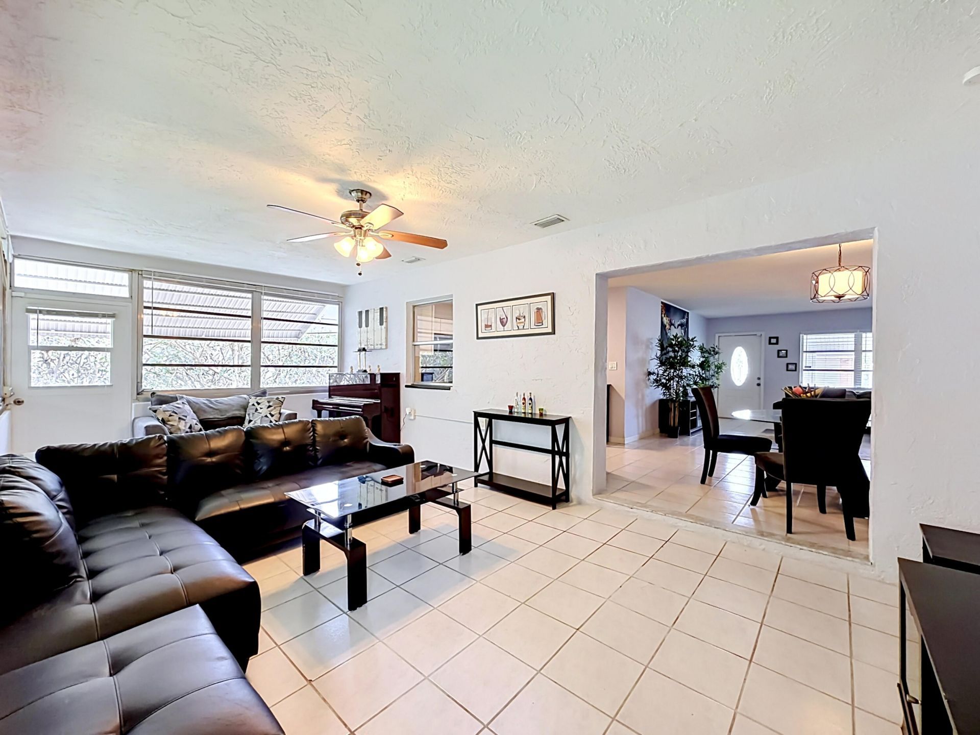 7210 NW 77th Street, Tamarac, FL 33321 Photo