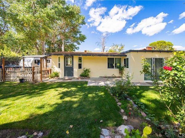 43747 Sylvan Drive, Lake Hughes, CA 93532