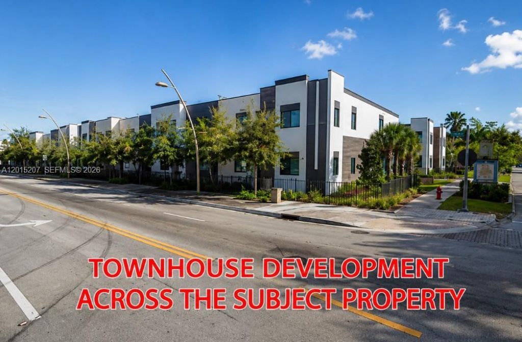 2360 NW 6 St , Fort Lauderdale, FL 33311 Photo