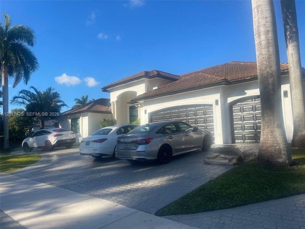 8775 SW 164th St , Unit 1, Palmetto Bay, FL 33157