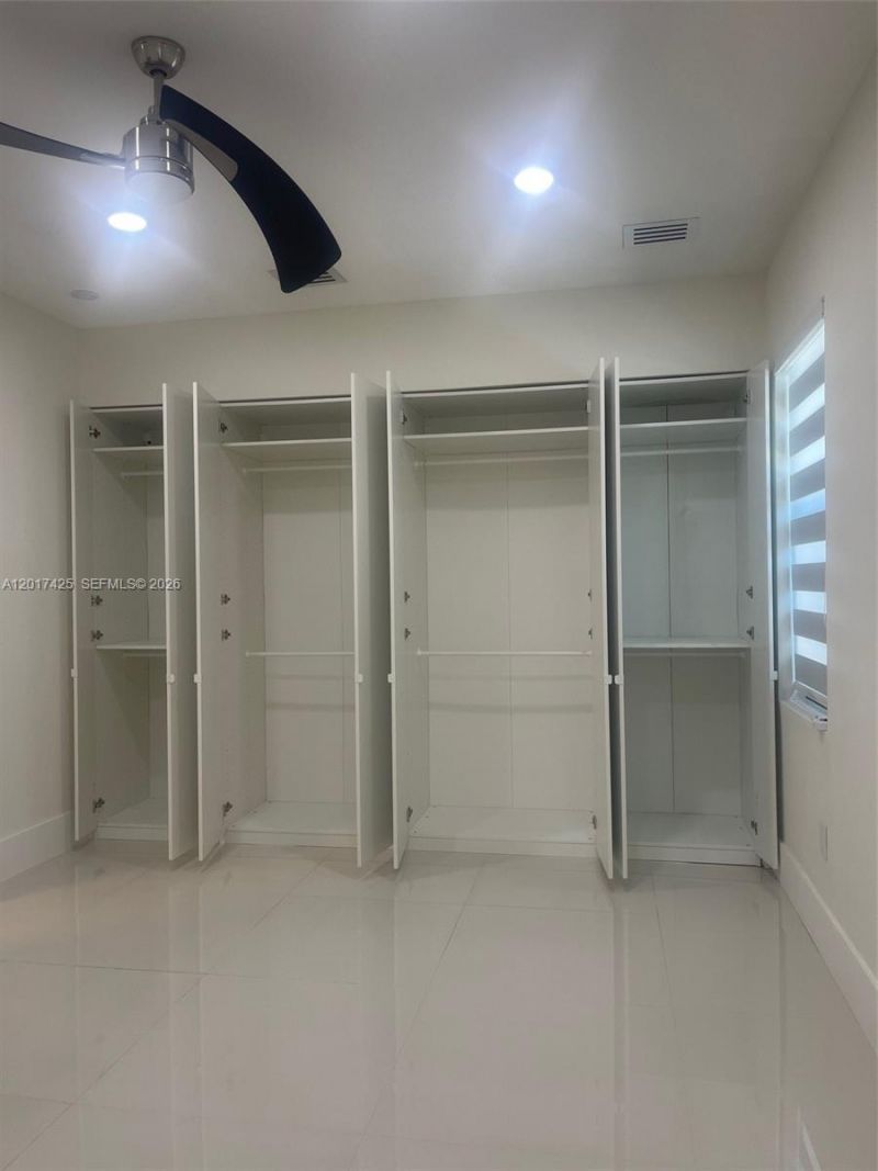 8775 SW 164th St , Unit 1, Palmetto Bay, FL 33157 Photo