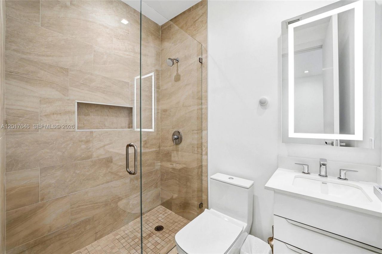 1311 Bay Dr , Miami Beach, FL 33141 Photo