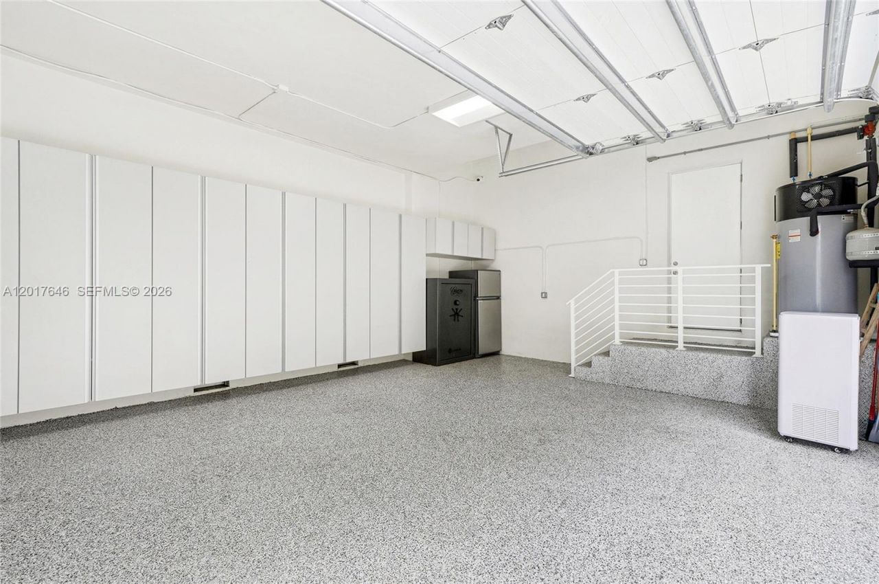 1311 Bay Dr , Miami Beach, FL 33141 Photo