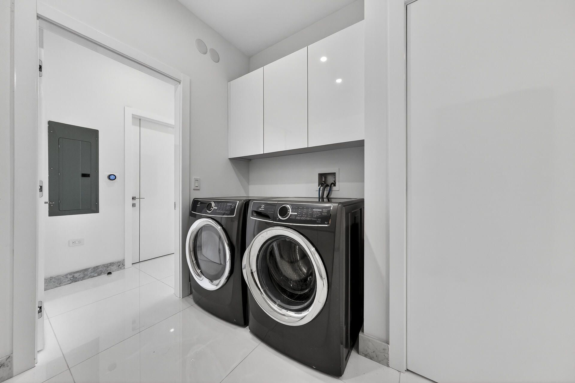 88 SW 7th St, Unit 4202, Miami, FL 33130 Photo