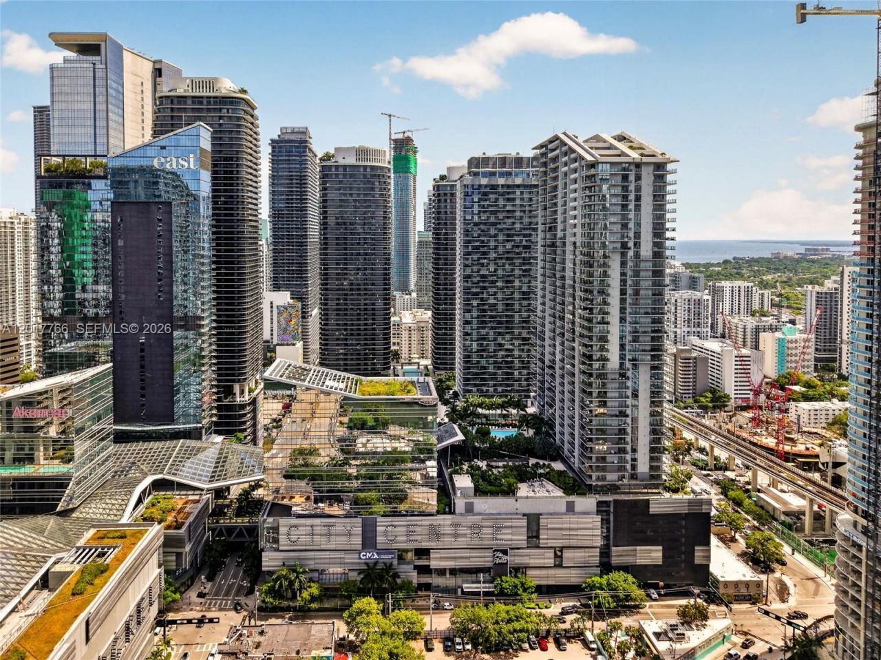 88 SW 7th St, Unit 4202, Miami, FL 33130 Photo