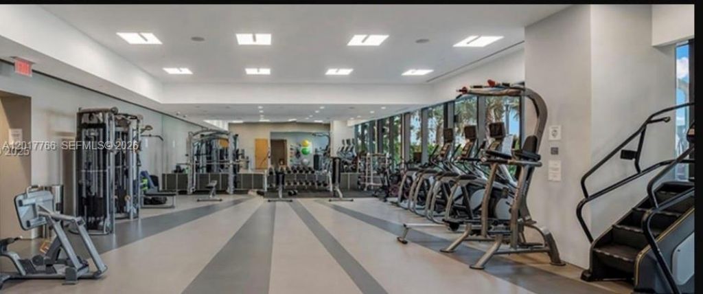 88 SW 7th St, Unit 4202, Miami, FL 33130 Photo