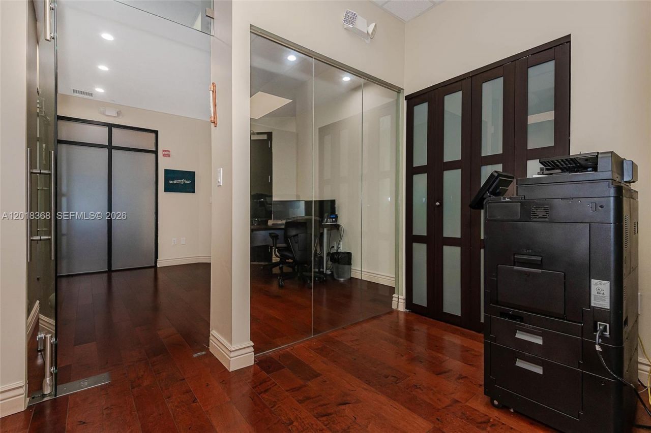 5599 S University Dr, Unit 205, Davie, FL 33328 Photo