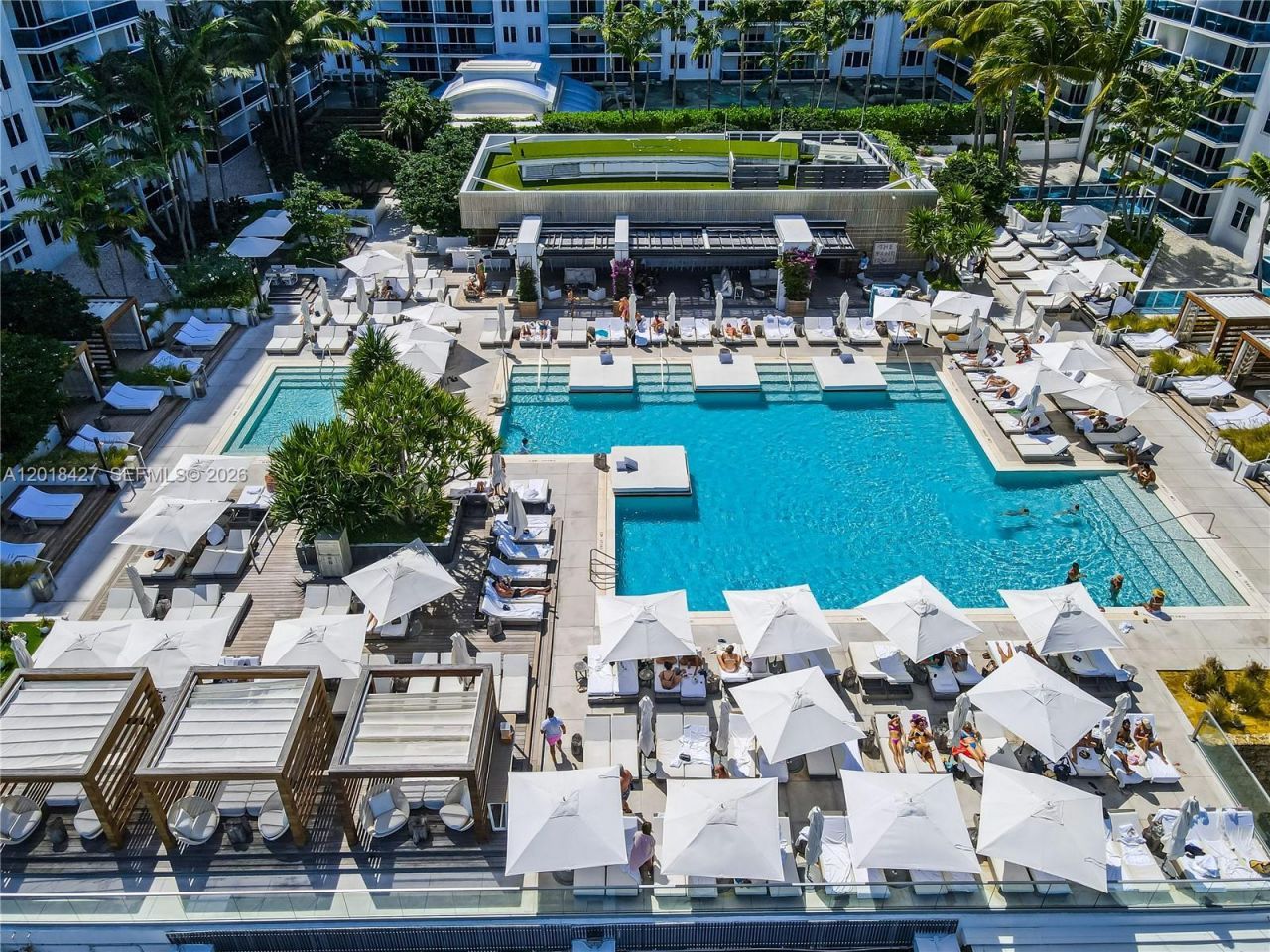 2301 Collins Ave , Unit 404, Miami Beach, FL 33139 Photo