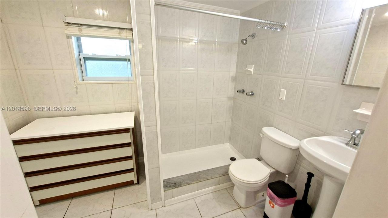 1030 S 62nd Ave, Unit B, Hollywood, FL 33023 Photo