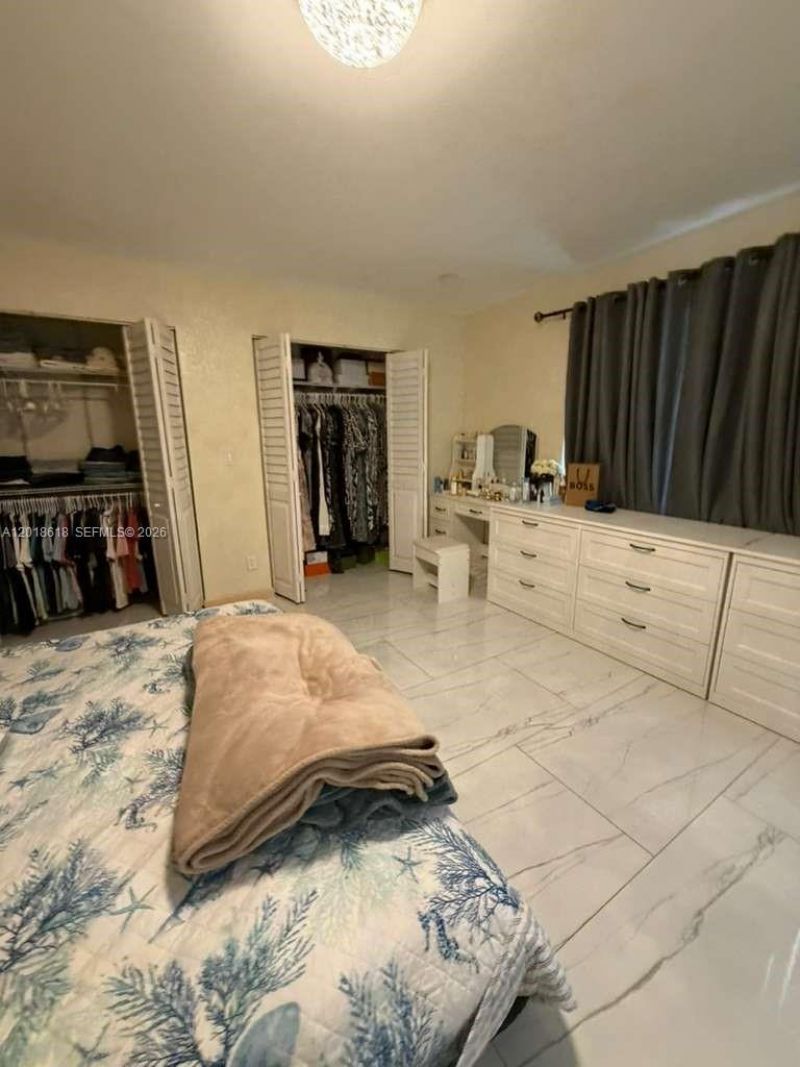 5740 SW 57th Way, Davie, FL 33314 Photo