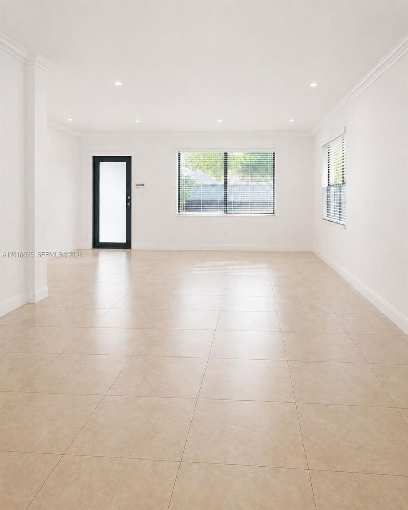 765 W 70th Pl, Unit 765, Hialeah, FL 33014 Photo