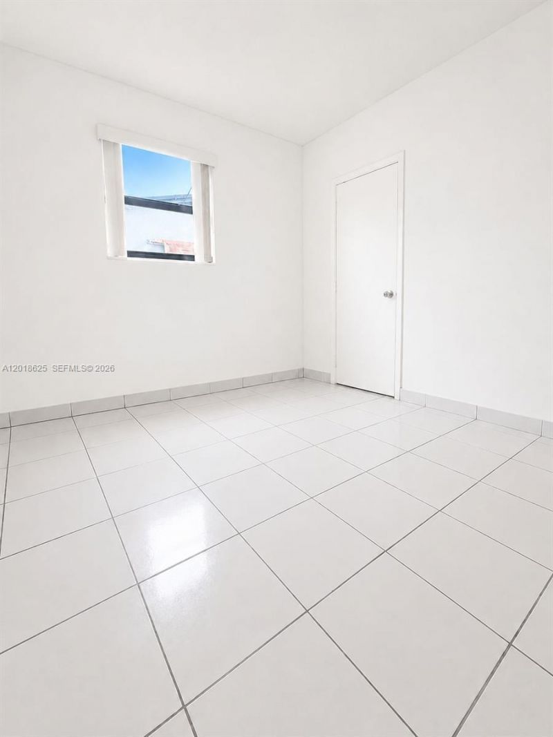 765 W 70th Pl, Unit 765, Hialeah, FL 33014 Photo