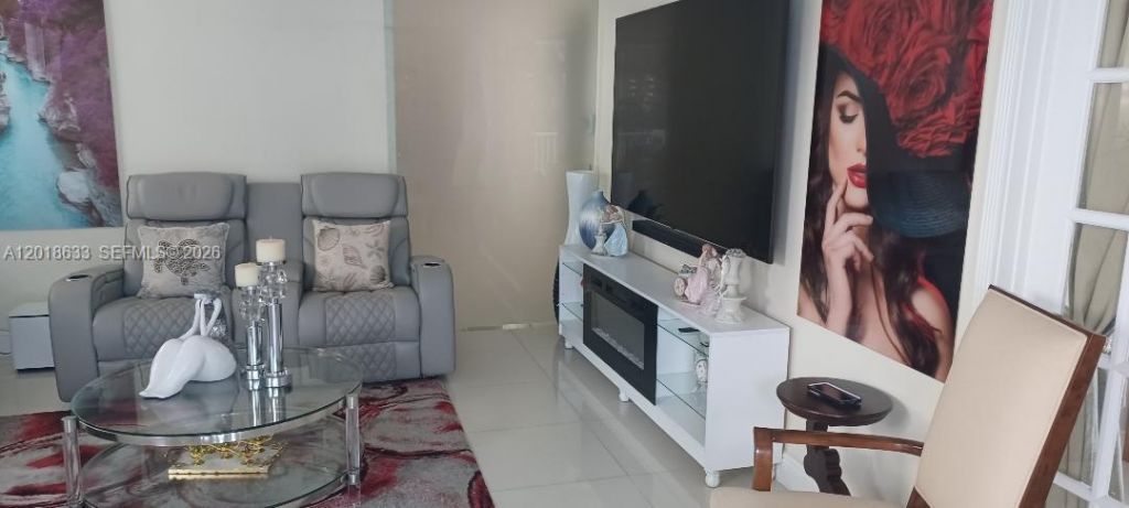 1801 S Treasure Dr , Unit 222, North Bay Village, FL 33141 Photo