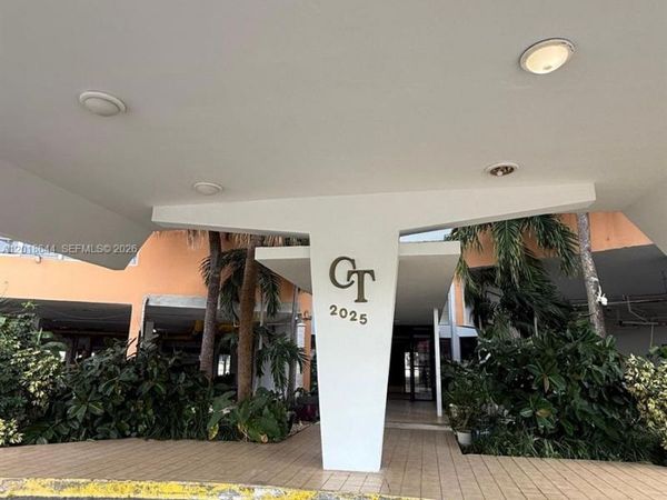 2025 NE 164th St, Unit 818, North Miami Beach, FL 33162