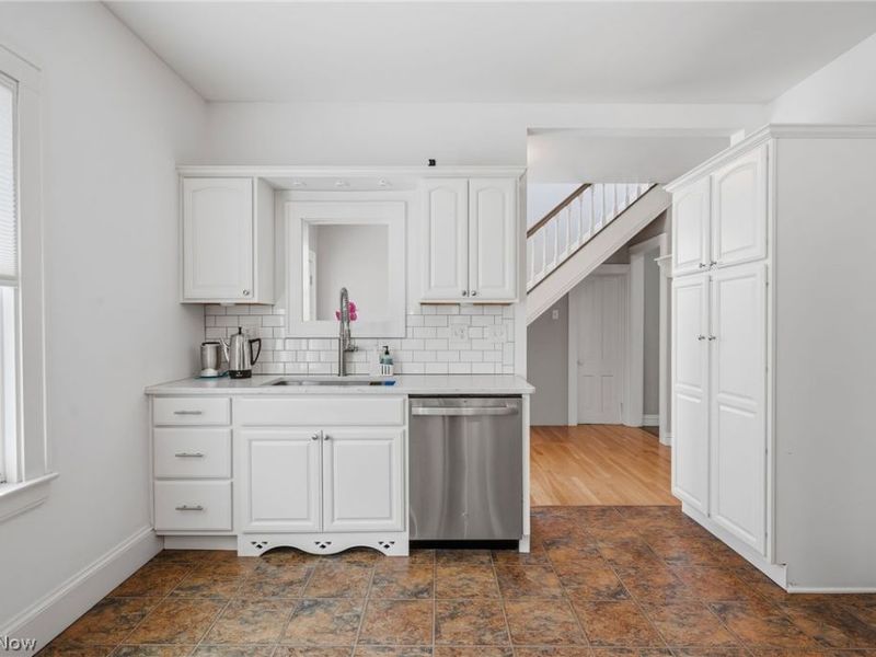 1236 W 67th Street, Cleveland, OH 44102 Photo 17