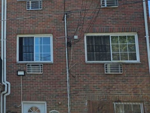 746 E 227th Street , Bronx, NY 10466