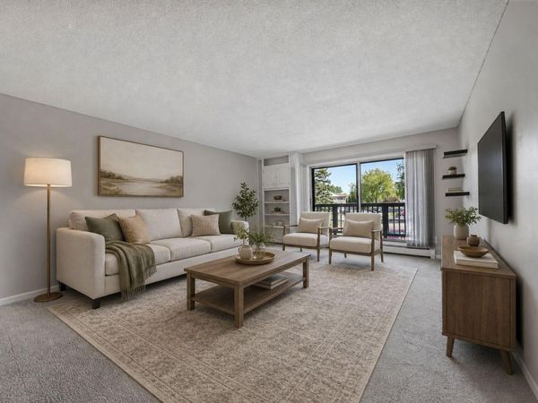 2005 E 122nd Street, Unit A11, Burnsville, MN 55337