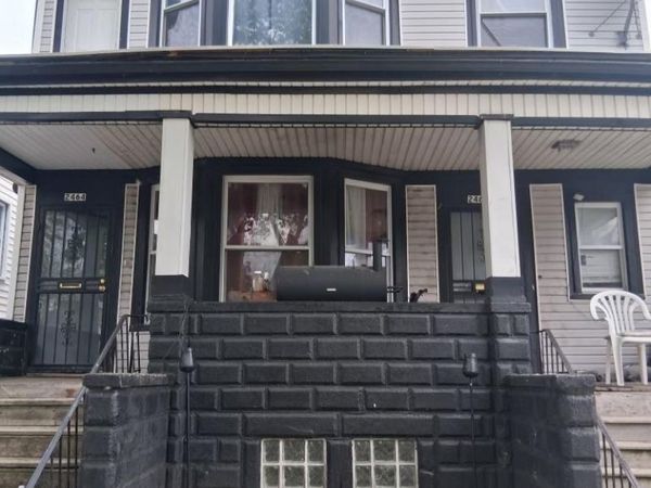 2460 Canton Street, Detroit, Mi 48207