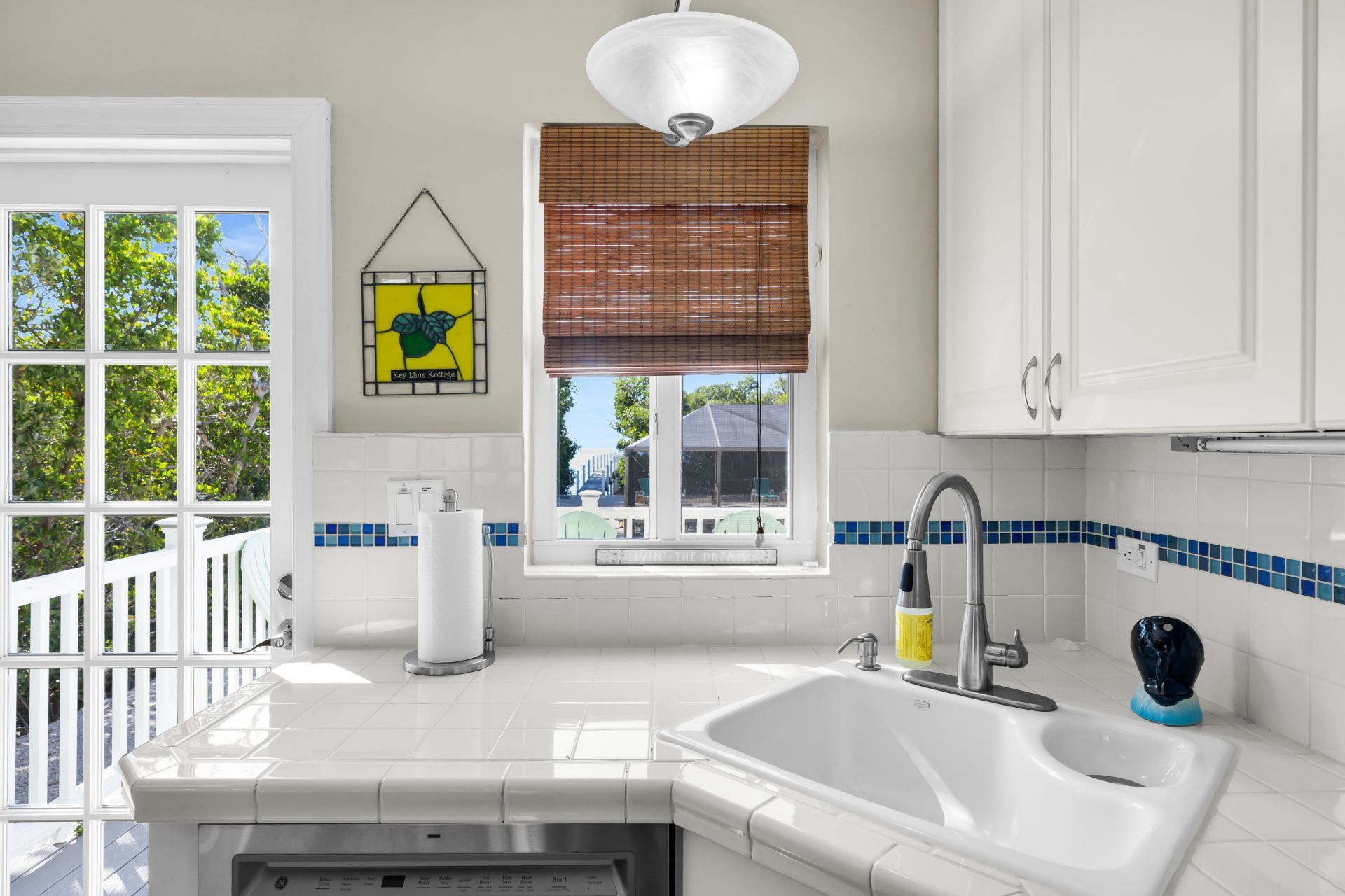 58773 Overseas Highway, Marathon, FL 33050 Photo